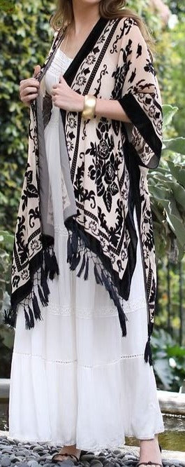 LA VIE BOHEME BLACK VELVET BURNOUT KIMONO