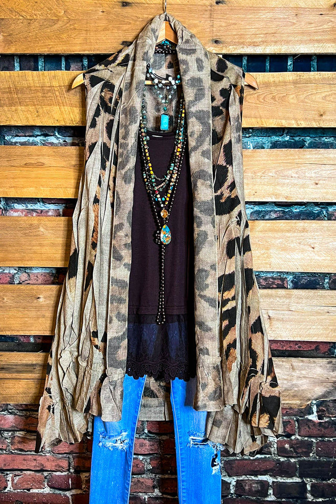 LIVING WILD GYPSY-BOHO OVERSIZED VEST IN LEOPARD