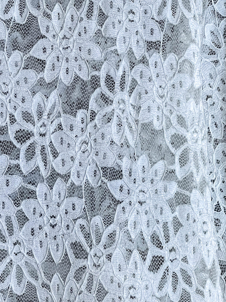 Young At Heart Timeless Pretty Lace 2Pcs Set 3Q Sleeve in White