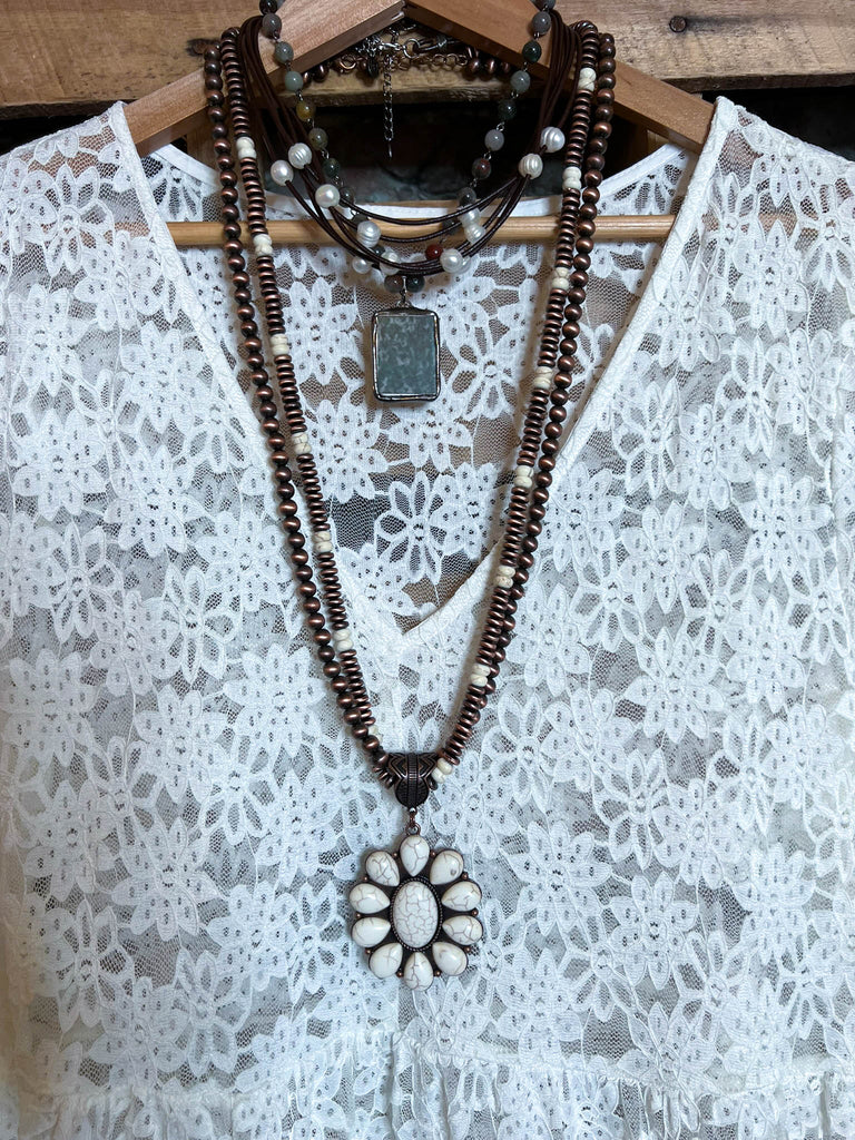 Young At Heart Timeless Pretty Lace 2Pcs Set 3Q Sleeve in White