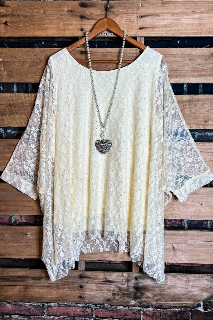 Confident Glamour Tunic Beige Timeless & Fabulous