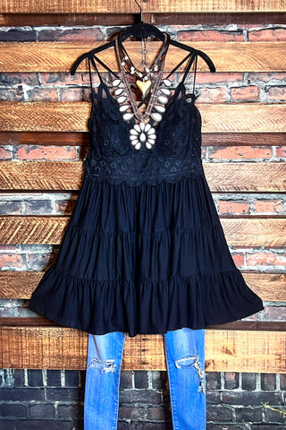 AN AFFAIR TO REMEMBER LACE EMBROIDERED TOP IN NAVY BLUE