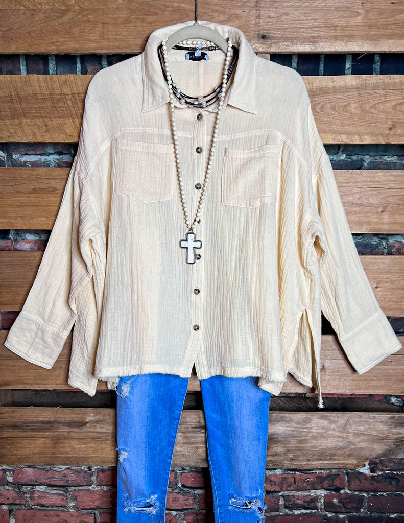 LIVE IN HARMONY 100% COTTON SHABBY SHIRT IN NATURAL BEIGE