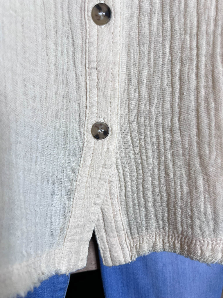 LIVE IN HARMONY 100% COTTON SHABBY SHIRT IN NATURAL BEIGE