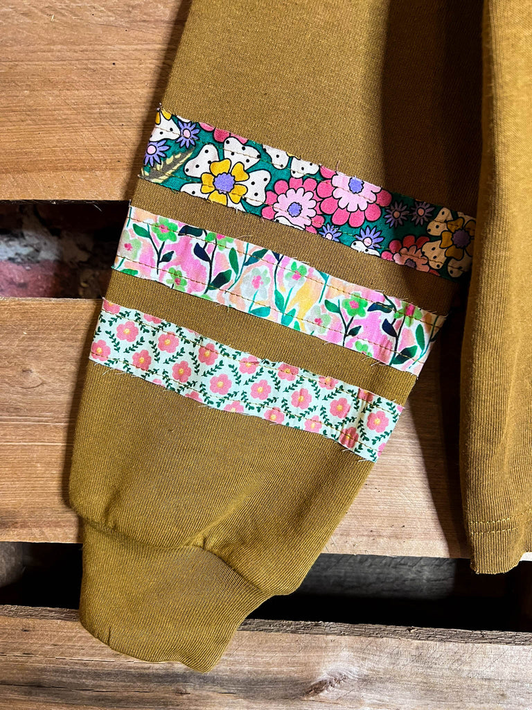 BOHO PEACE & LOVE 100% COTTON SWEATSHIRT IN CAMEL