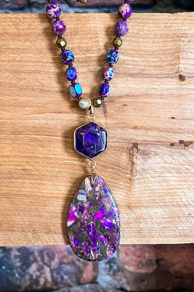 VIOLET FLAME NECKLACE WITH NATURAL STONE