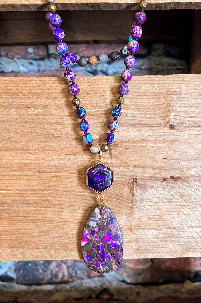VIOLET FLAME NECKLACE WITH NATURAL STONE