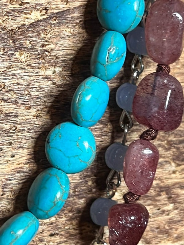 A FAIRYTALE NECKLACE NATURAL STONE MULTI-COLOR