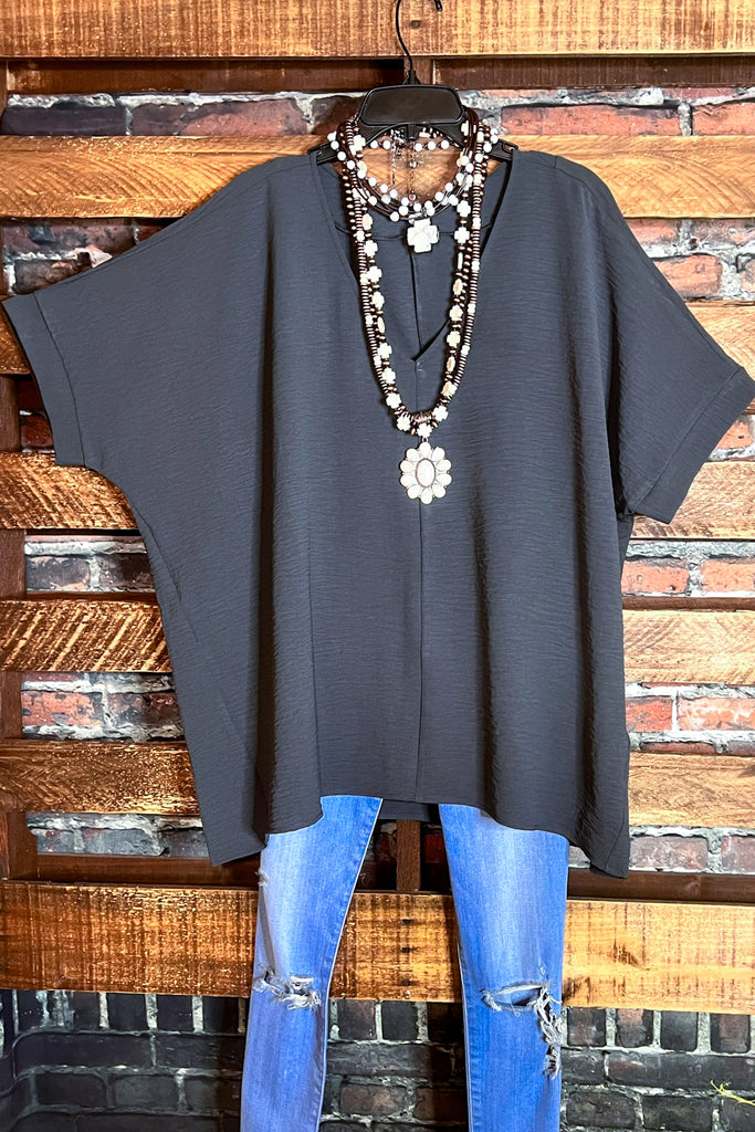 3X-4X SIZE - DOWNTOWN EASY LOOK TOP IN GRAY---------SALE