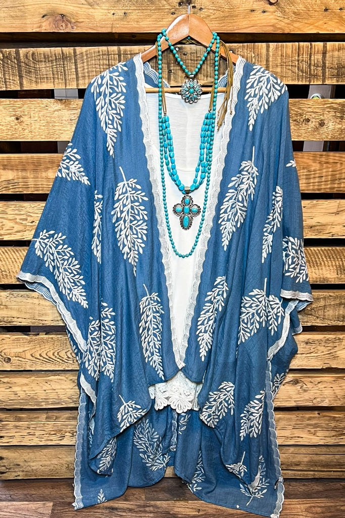 SEA BREEZE ESCAPE RESORT BLUE BOHO EMBROIDERED KIMONO