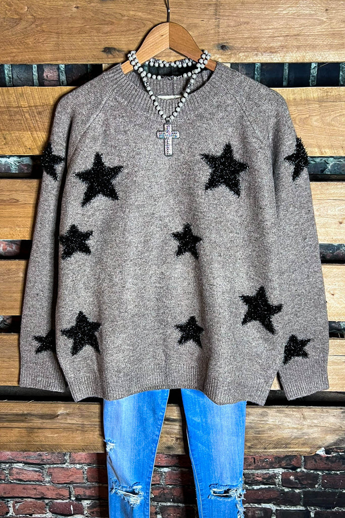 STARS IN THE SKY TONIGHT  PULLOVER SWEATER IN MOCHA