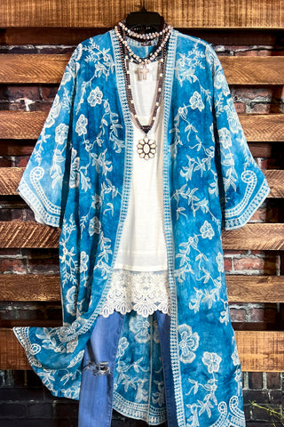 STARS AND STRIPES KIMONO