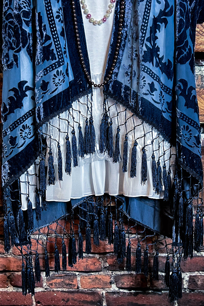 LA VIE BOHEME NAVY BLUE VELVET BURNOUT KIMONO
