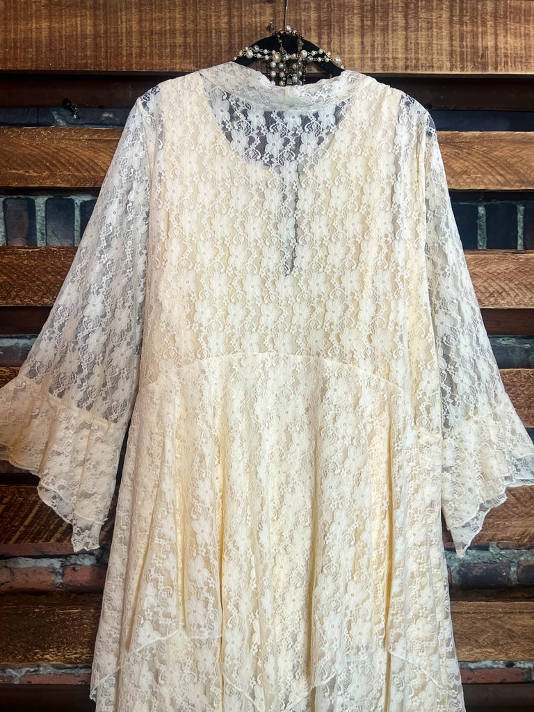 Lovely Days Vintage -Inspired Beige Lace Jacket Cardigan