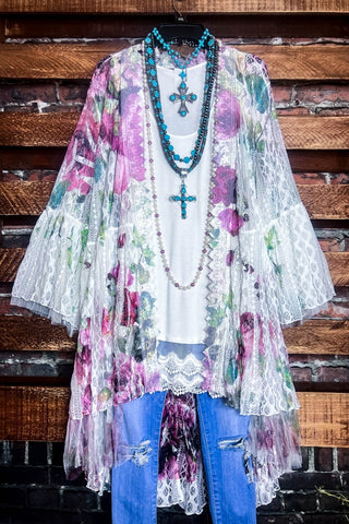 Joyful Getaway Floral Kimono Multi-Color