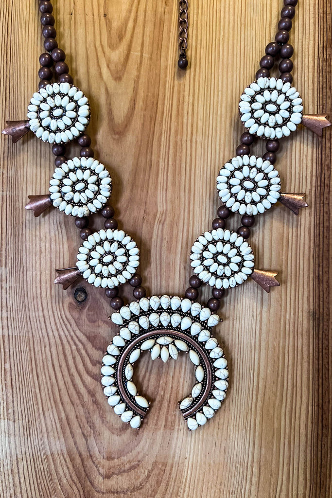 Canyon Moon Ivory Set Necklace