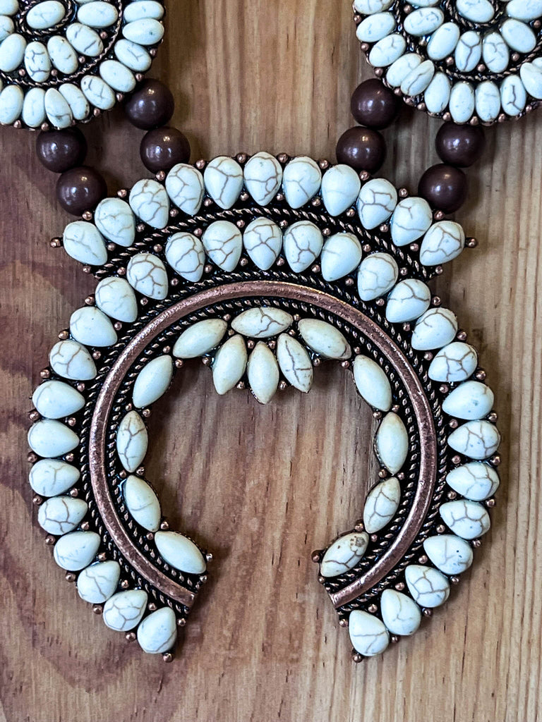 Canyon Moon Ivory Set Necklace