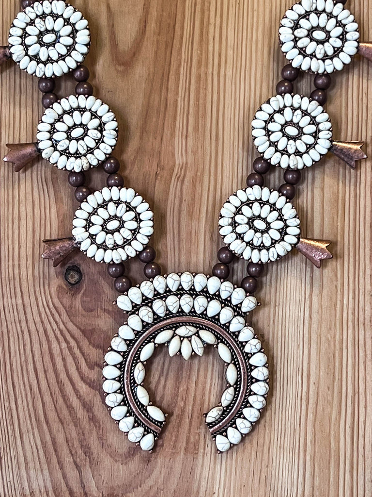 Canyon Moon Ivory Set Necklace
