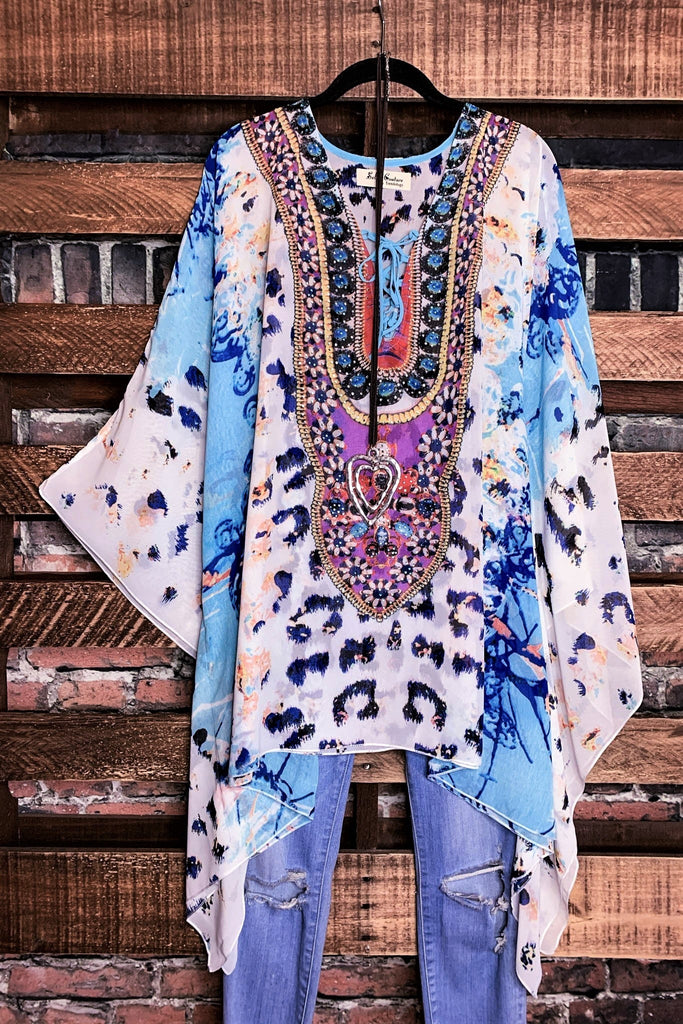 AS CHARMING AS EVER ANIMAL PRINT & CRYSTAL STYLISH TUNIC IN AQUA BLUE