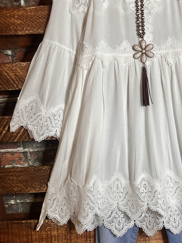 LIKE A LOVE SONG VINTAGE-INSPIRED TUNIC IN WHITE