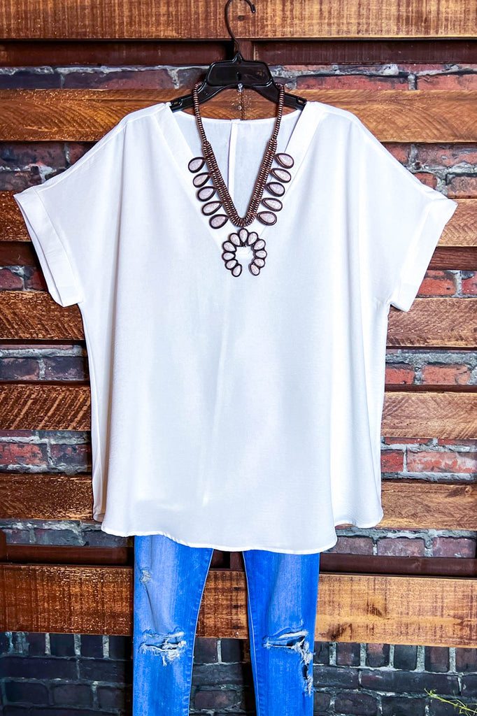 SIMPLY PERFECT EVERYDAY WHITE TOP