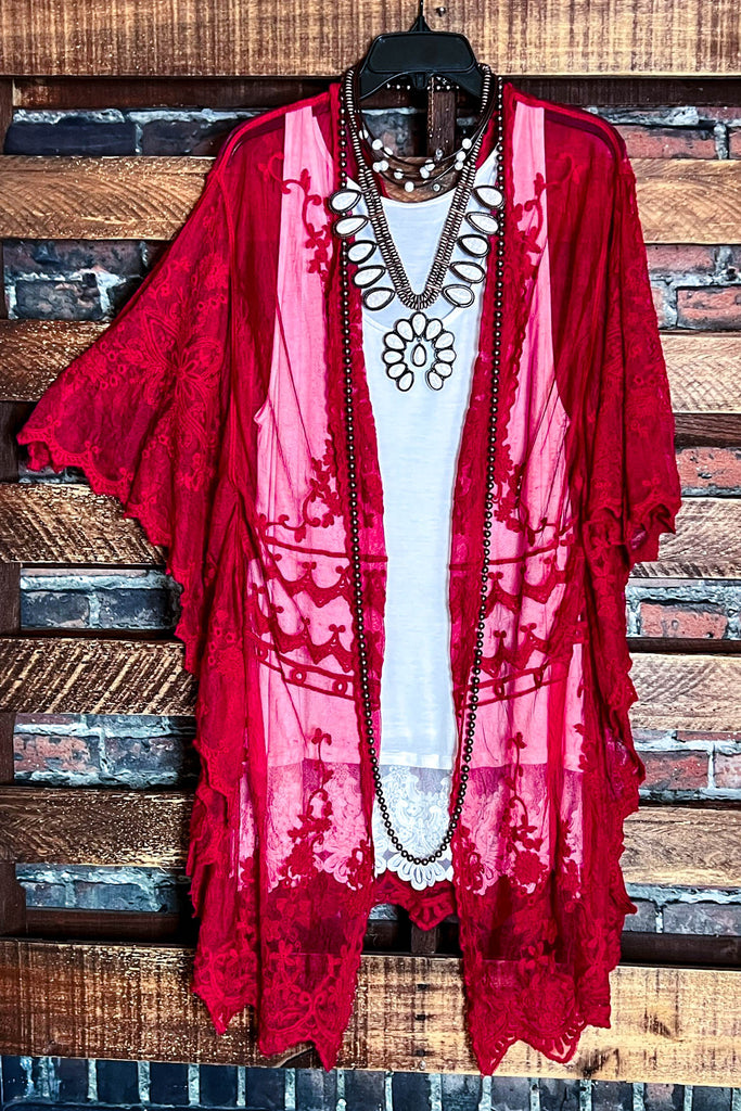 VINTAGE ANGEL PRETTY LACE KIMONO IN RED