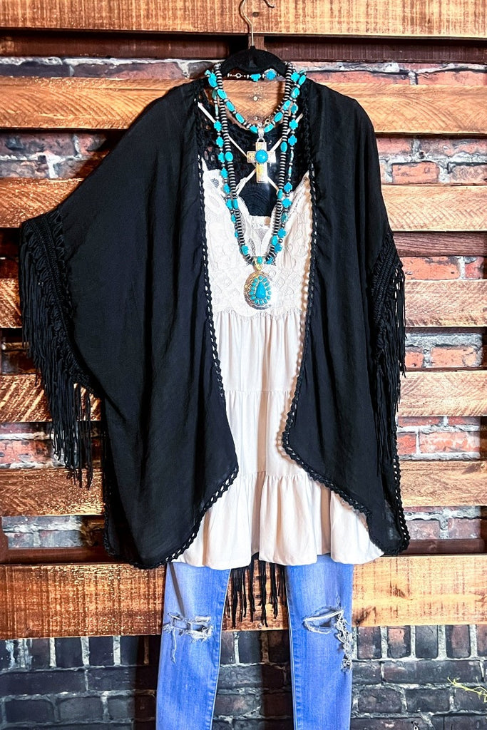 LIVING FREE BOHO CROCHET FRINGE BLACK KIMONO