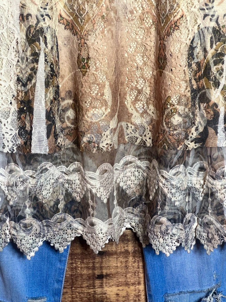 A FAIRYTALE STORY LACE TUNIC LAYERED IN BEIGE TAUPE BROWN