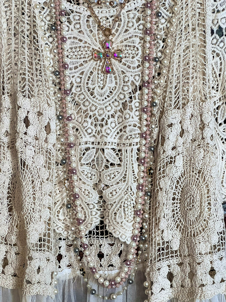 EVER SO SWEET VINTAGE CROCHET LACE VEST BEIGE
