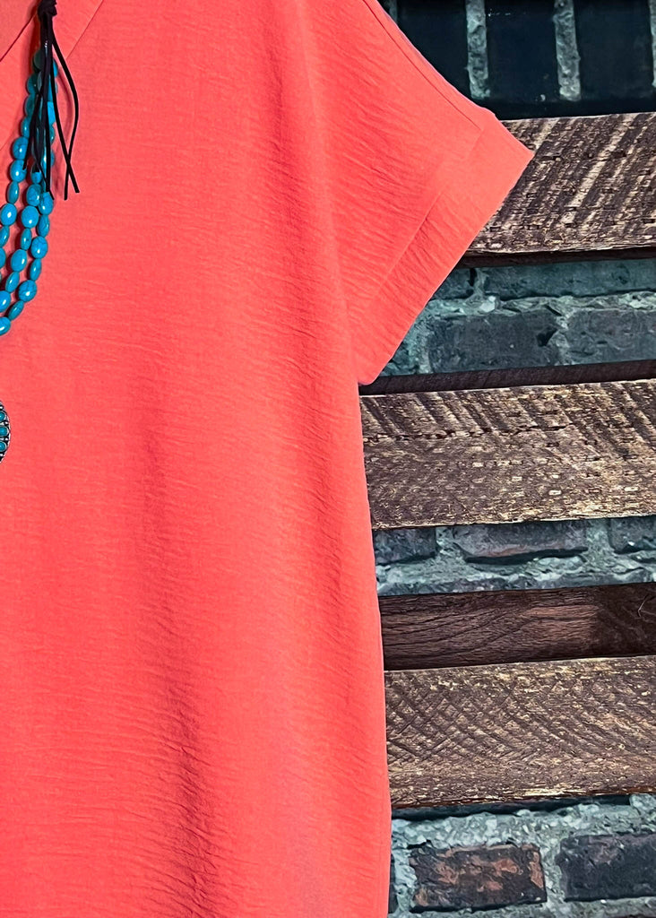 SIMPLY PERFECT EVERYDAY TOP IN JOY CORAL