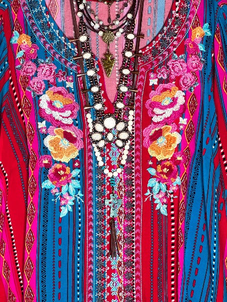 16-18 SIZE -FLORAL EMBROIDERED BLOUSE 16-18 SIZE-----------SALE