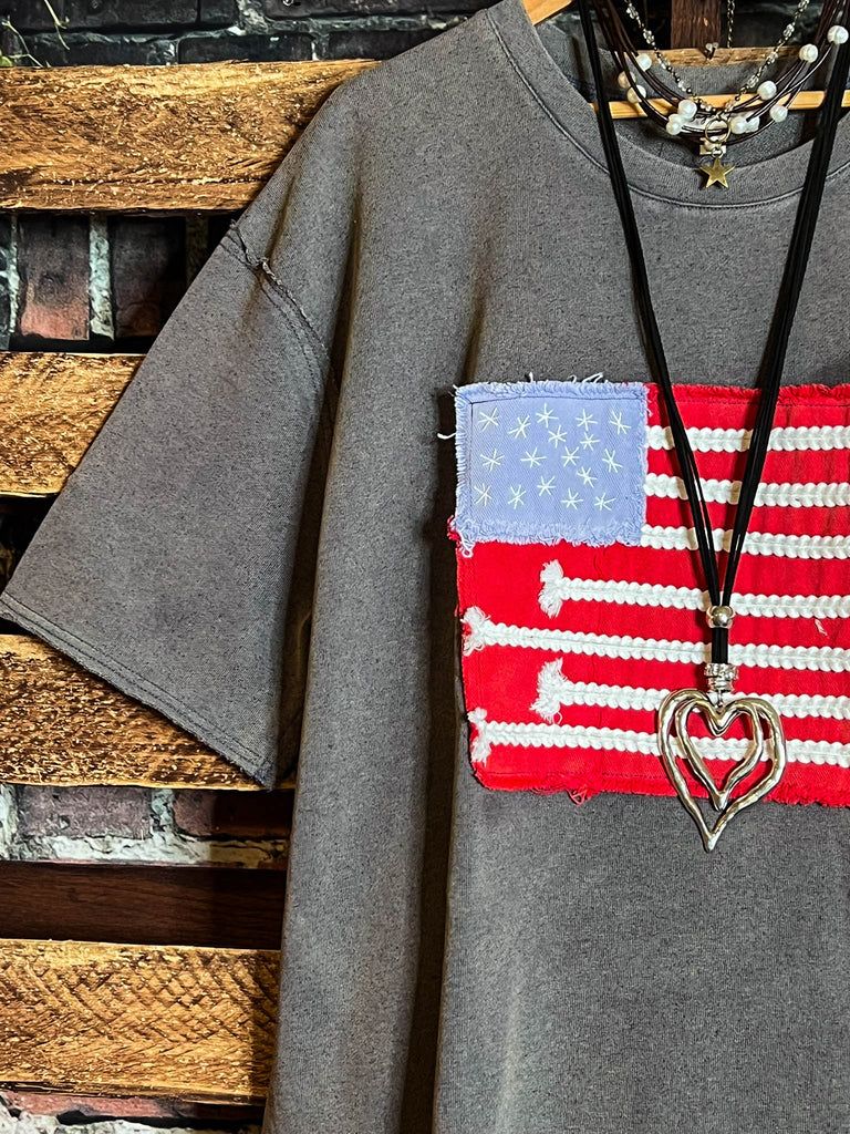 FEEL FREE 100%COTTON MINERAL WASH AMERICAN FLAG PATCH TUNIC IN GRAY
