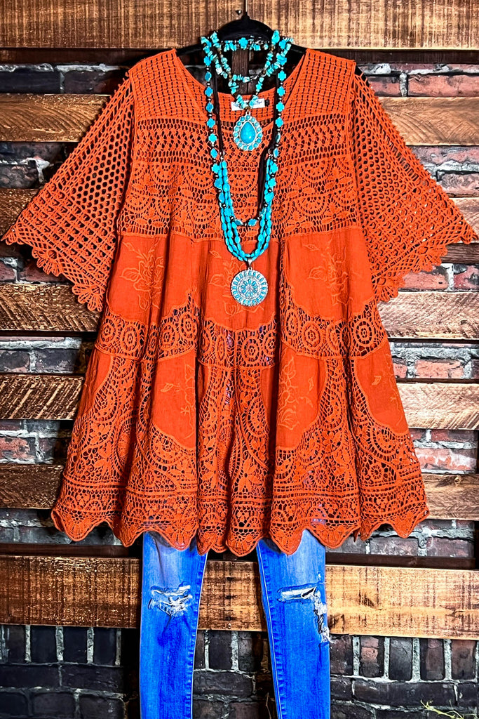 A FAIRYTALE PRETTY 100% COTTON CROCHET LACE TUNIC IN RUST