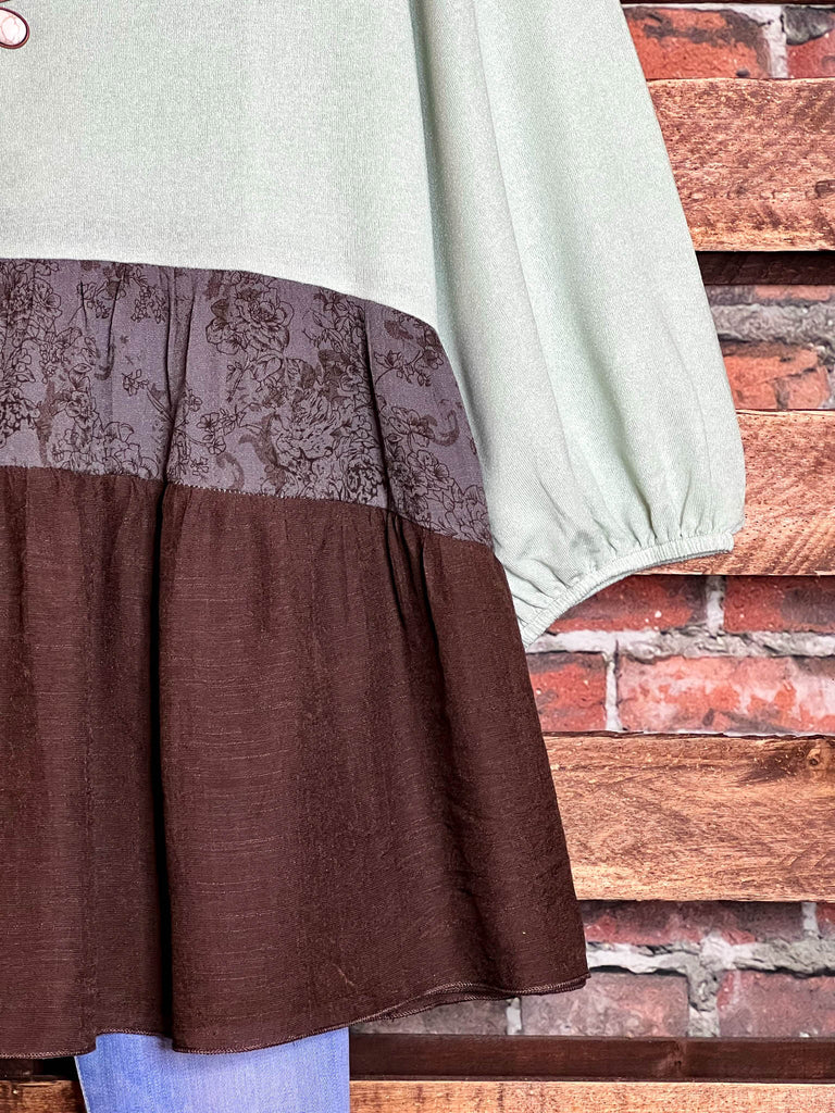 18-24 Size - Lovin' On You Top in Brown & Mint----------SALE