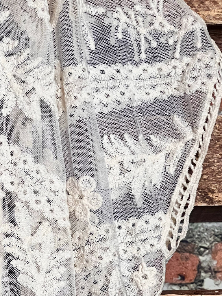 YOU'RE MY DREAM IVORY LACE OVERSIZED DUSTER KIMONO