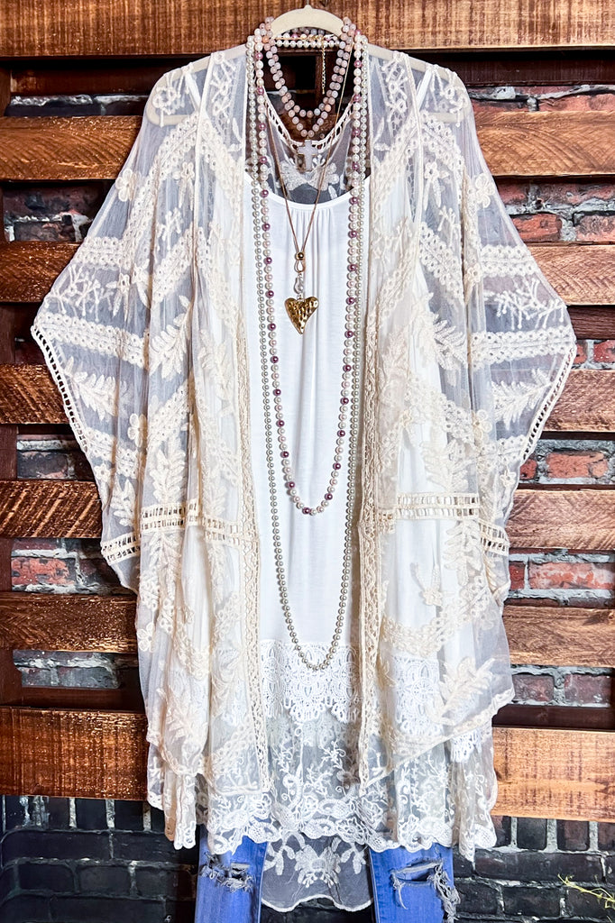 YOU'RE MY DREAM IVORY LACE OVERSIZED DUSTER KIMONO