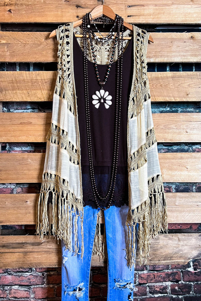 BOHO CROCHET FAB VEST IN NATURAL