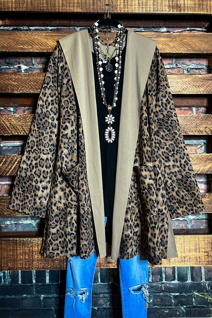 PLUS SIZE LEOPARD JACKET HOODIE PATCHED POCKETS---------SALE