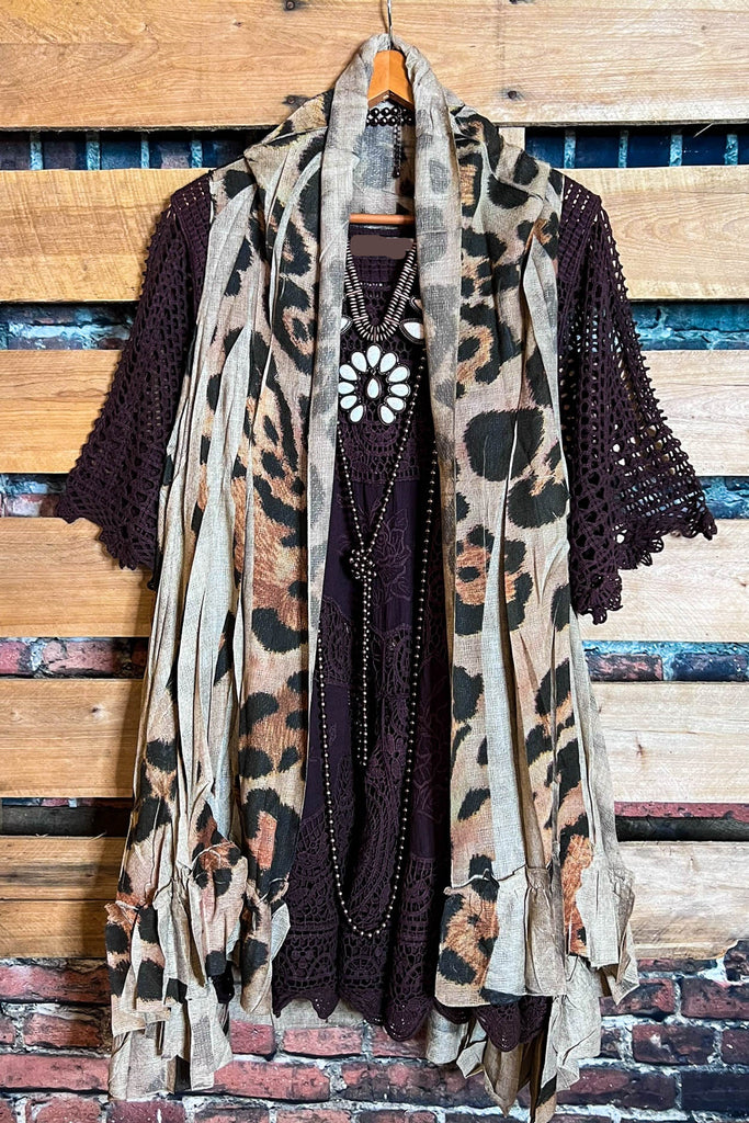 LIVING WILD GYPSY-BOHO OVERSIZED VEST IN LEOPARD