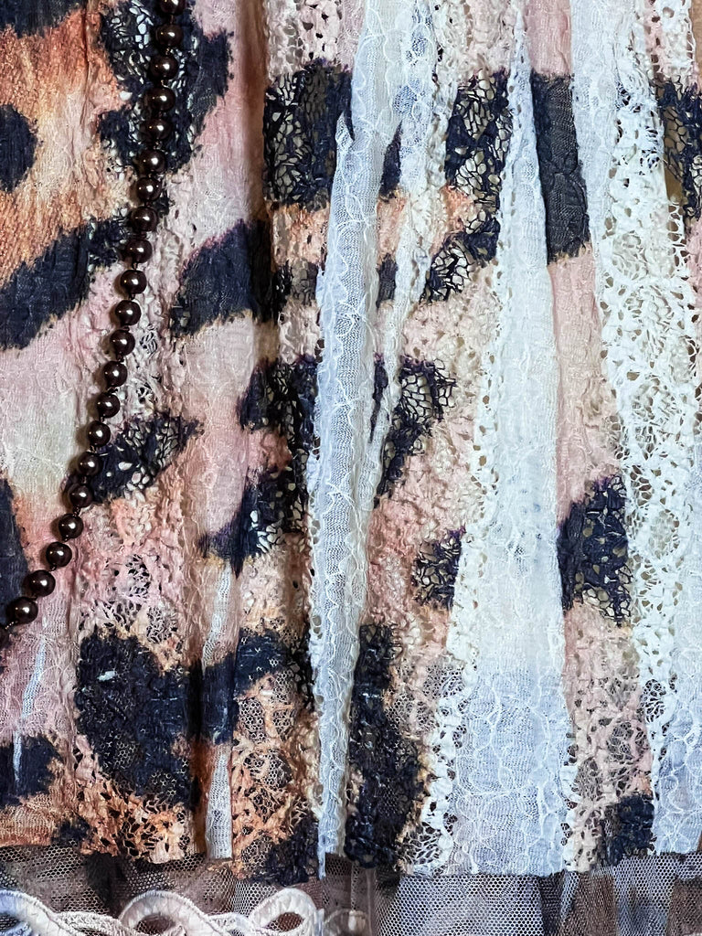 TIMELESS CHARM LEOPARD PRINT LACE  DRESS TUNIC