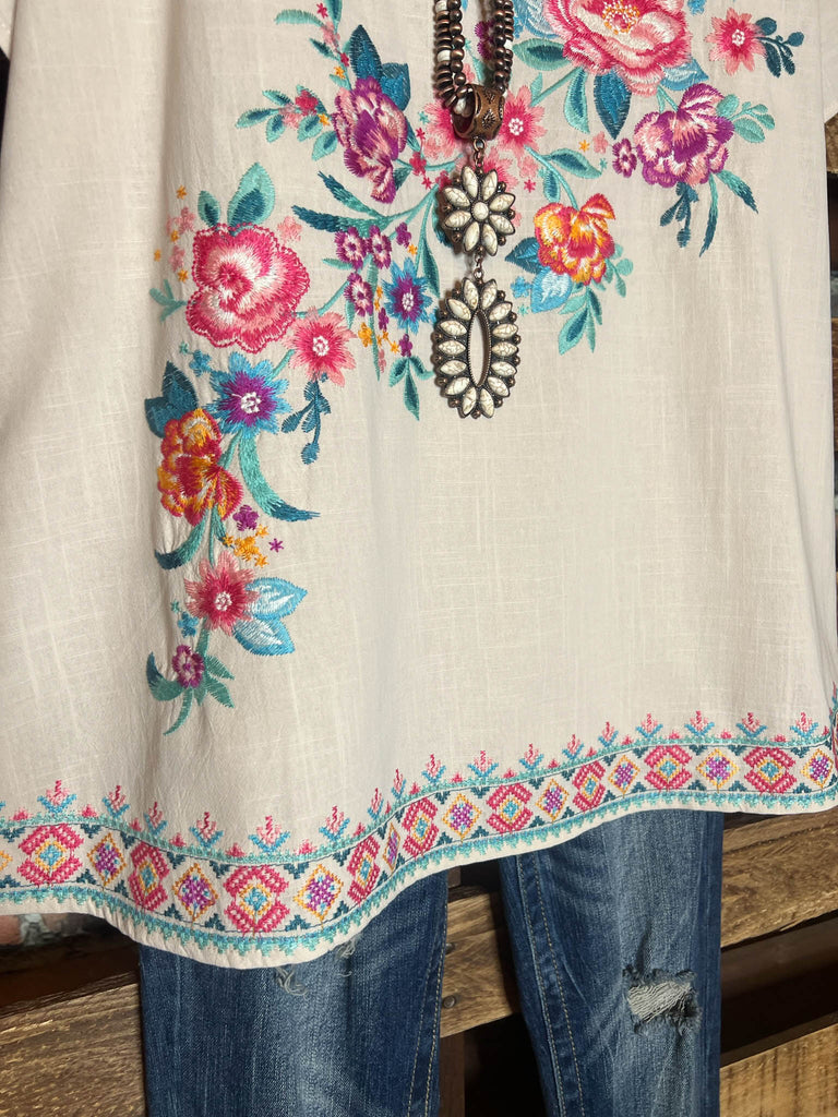 6-24 SIZE - Natural 100% Cotton Floral Embroidered Top--------SALE