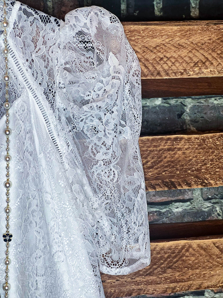 LACE BLOUSE IN IVORY --------- SALE