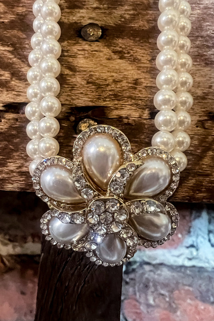 Classic Pearl Fleur Set Necklace