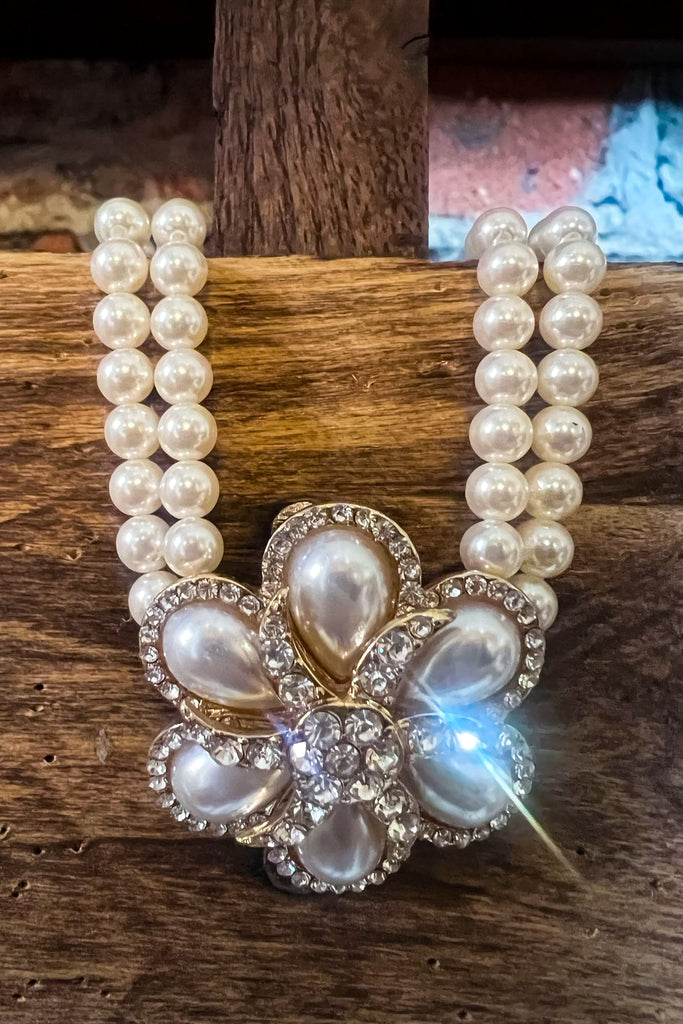 Classic Pearl Fleur Set Necklace