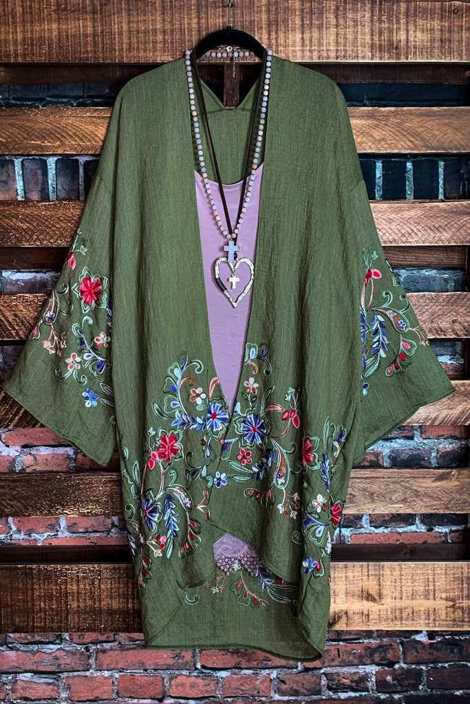 GO WITH GRACE OLIVE FLORAL EMBROIDERED KIMONO
