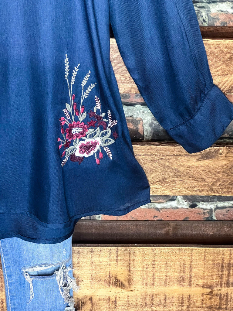 PEASANT GAUZE EMBROIDERED SHIRT IN BLUE TONES---------SALE