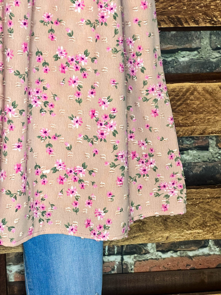 BEAUTIFUL TIMELESS FLORAL BABYDOLL TOP IN BLUSH ROSE--------SALE