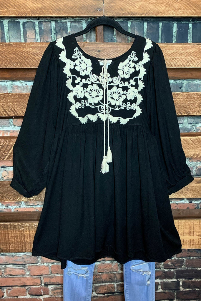 6-12 SIZE Boho Embroidered Dress in Black -----Sale