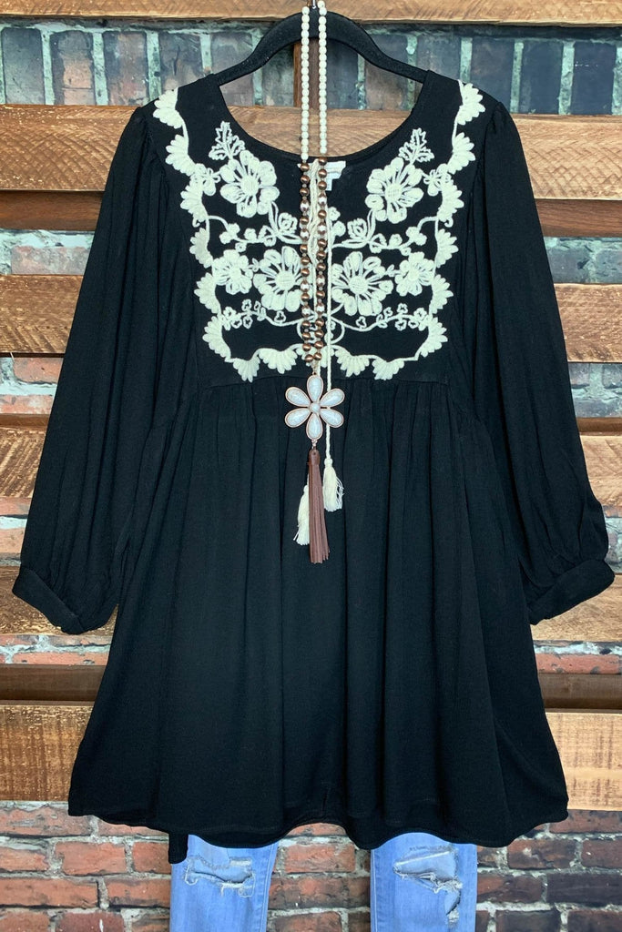 6-12 SIZE Boho Embroidered Dress in Black -----Sale