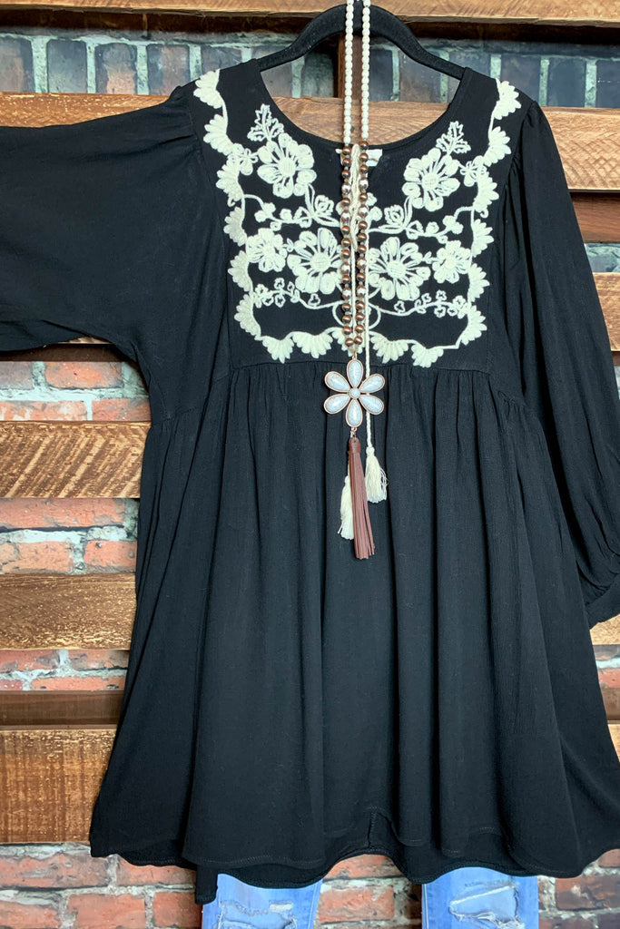 6-12 SIZE Boho Embroidered Dress in Black -----Sale
